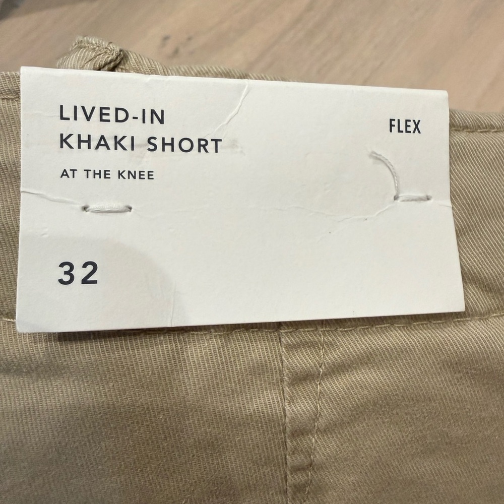 American Eagle Men’s Lived-In Khaki - Flex Shorts
2 pair